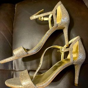 Michael lots sparkly gold heels size 7